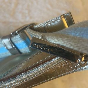 Baby blue and gold Gucci shoulder bag. This dainty chic bag is perfect!